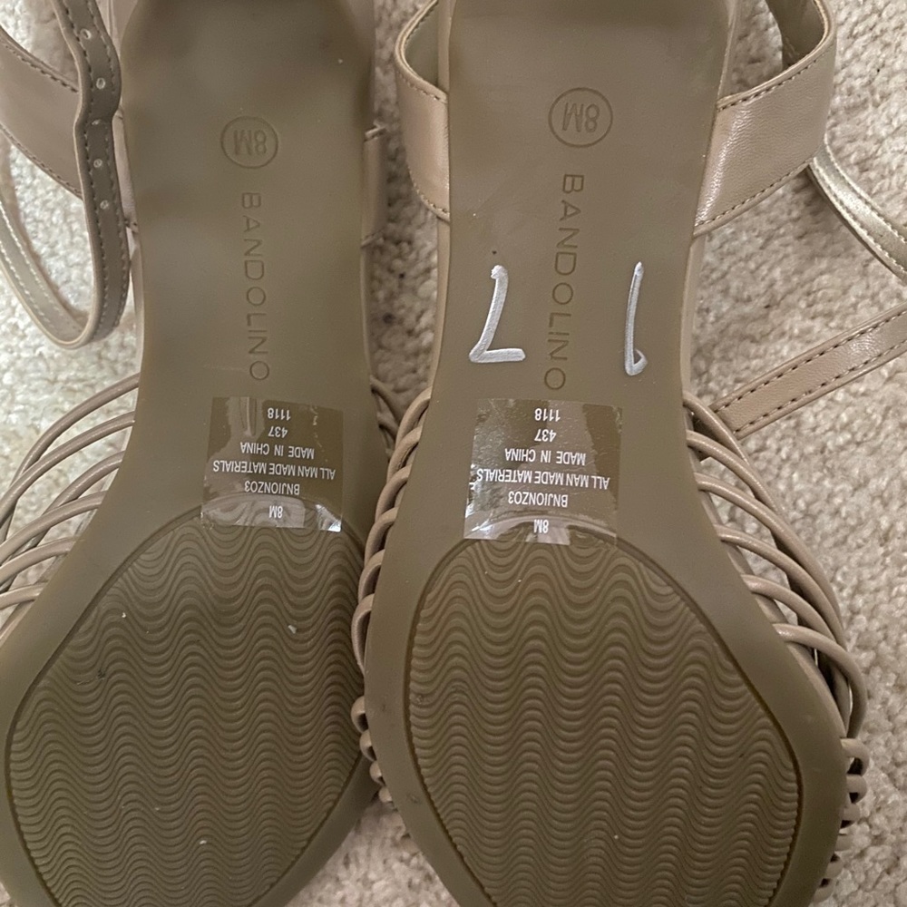 Sandal - Picture 3 of 4
